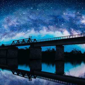 俄罗斯女人和狗交配
