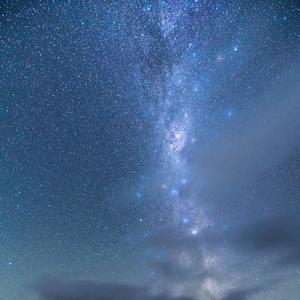 俄罗斯女人和狗交配
